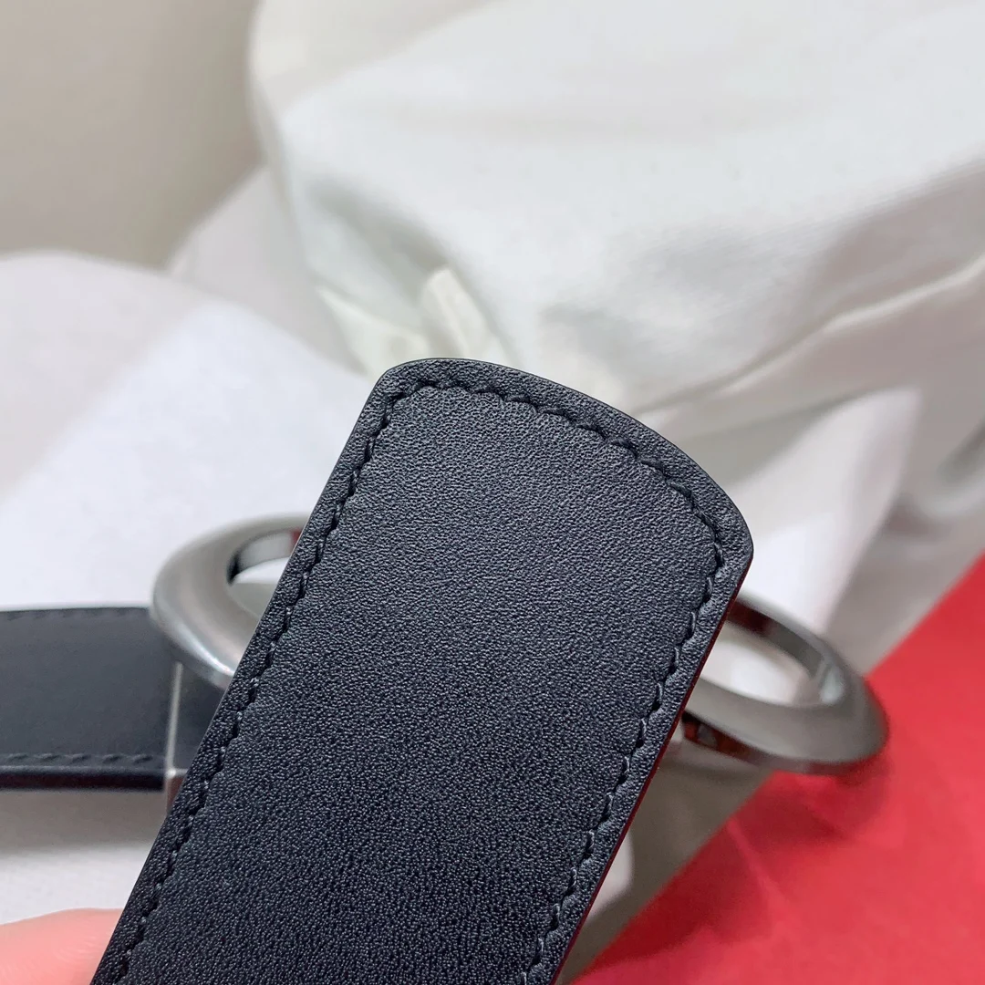 Ferragamo Reversible and Adjustable Gancini Men s Belt - Detail view 8