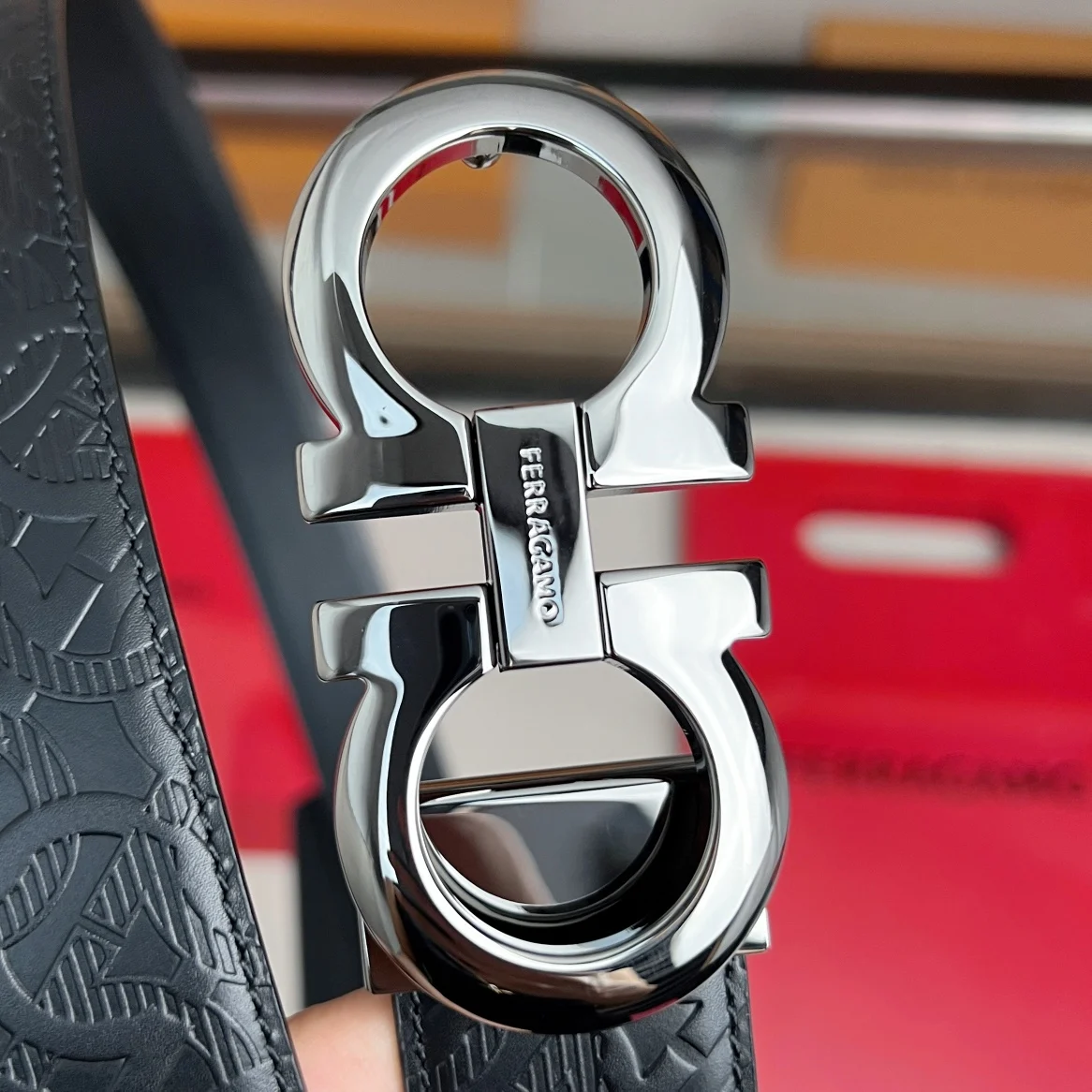 Ferragamo Reversible and Adjustable Gancini Men s Belt - Detail view 3