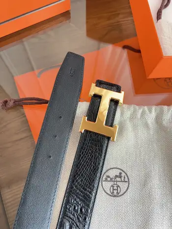 <p>   3.8cm 爱马家鳄鱼骨皮男款皮带  纯手工包边工艺+无美工 真鳄鱼皮上线 懂货的来   每一条都是艺术品般独特自然 不做美工十全大补死板生硬产品 </p>