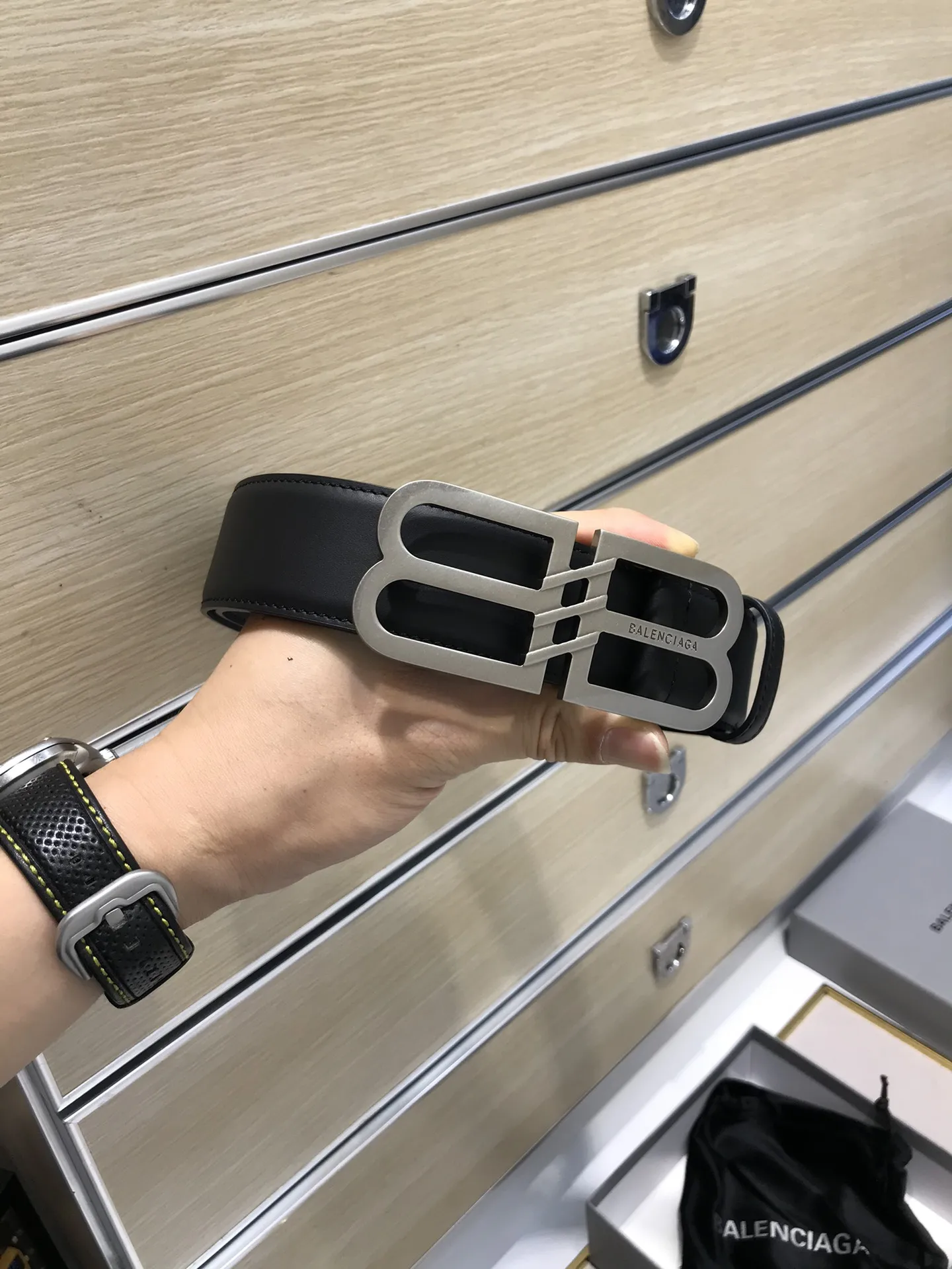 Balenciaga Balenciaga Fall-Winter Refined Fashion Belt - Detail view 1