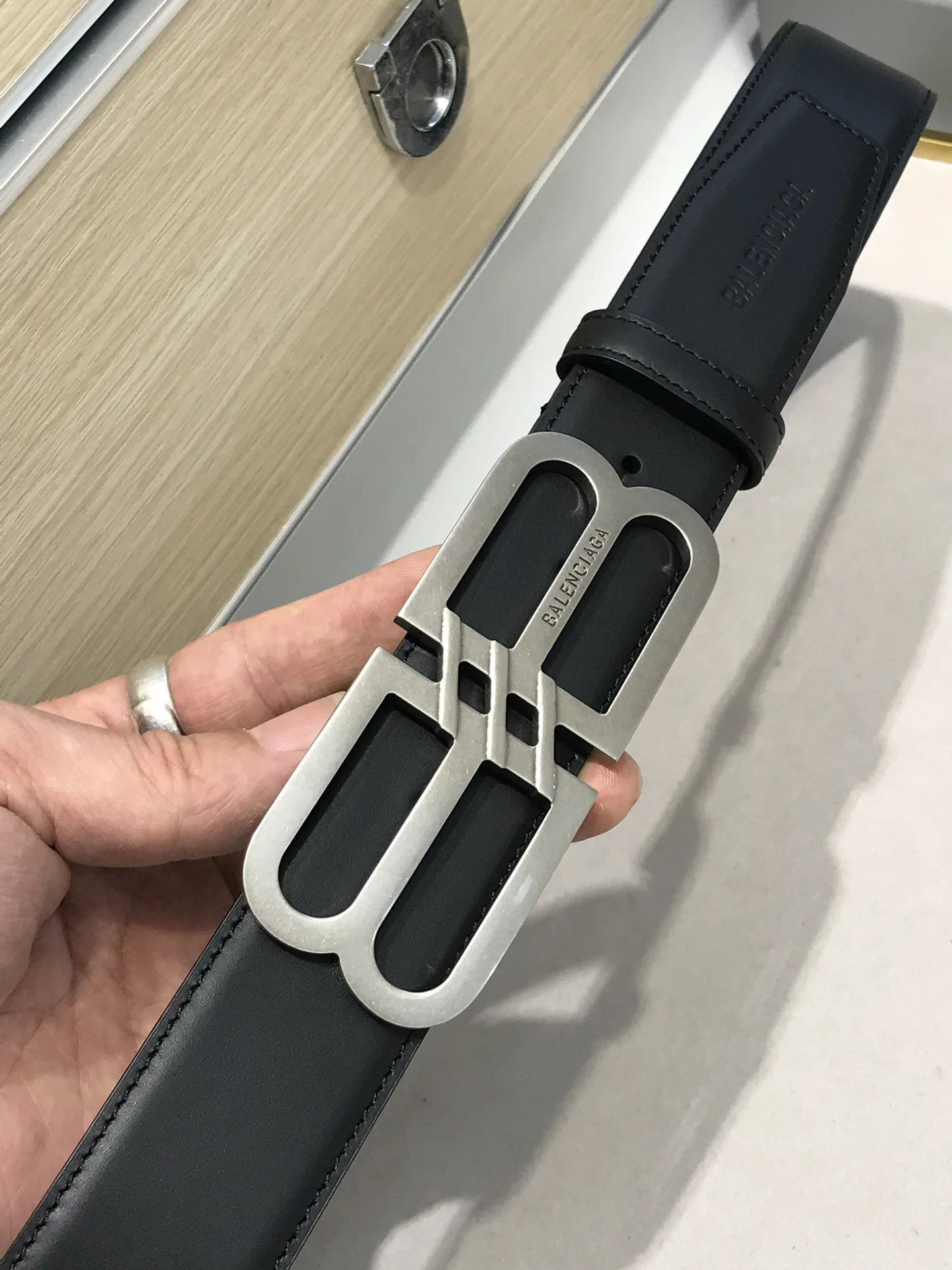 Balenciaga Balenciaga Fall-Winter Refined Fashion Belt - Detail view 2