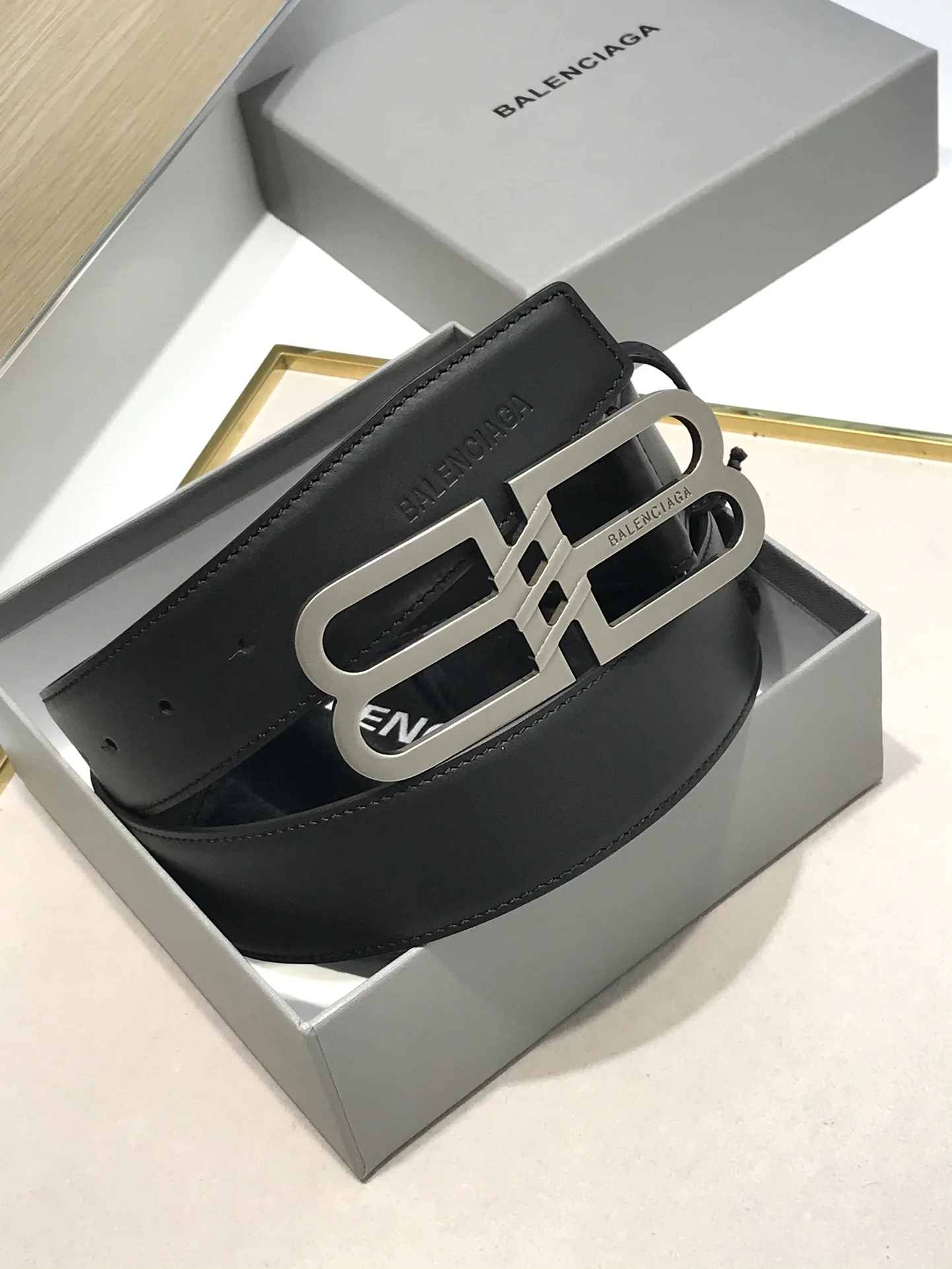 Balenciaga Balenciaga Fall-Winter Refined Fashion Belt - Detail view 9