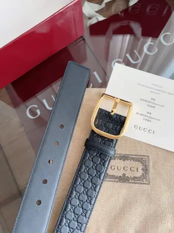 <p>    Gucci古驰  法国原厂皮料 黑色牛皮 品质毋庸置疑 没有更好 只有最好 尺寸4.0厘米</p>