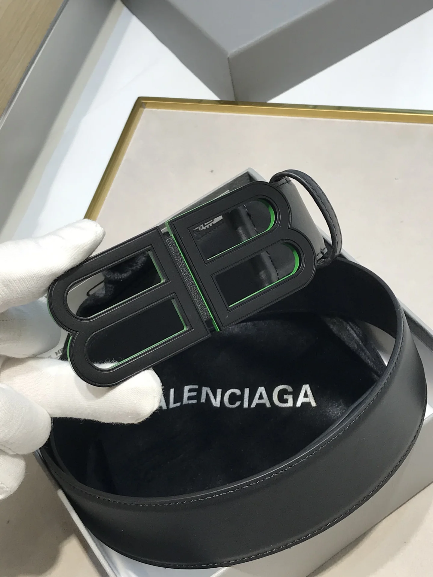 Balenciaga Balenciaga Fall-Winter Refined Fashion Belt - Detail view 4