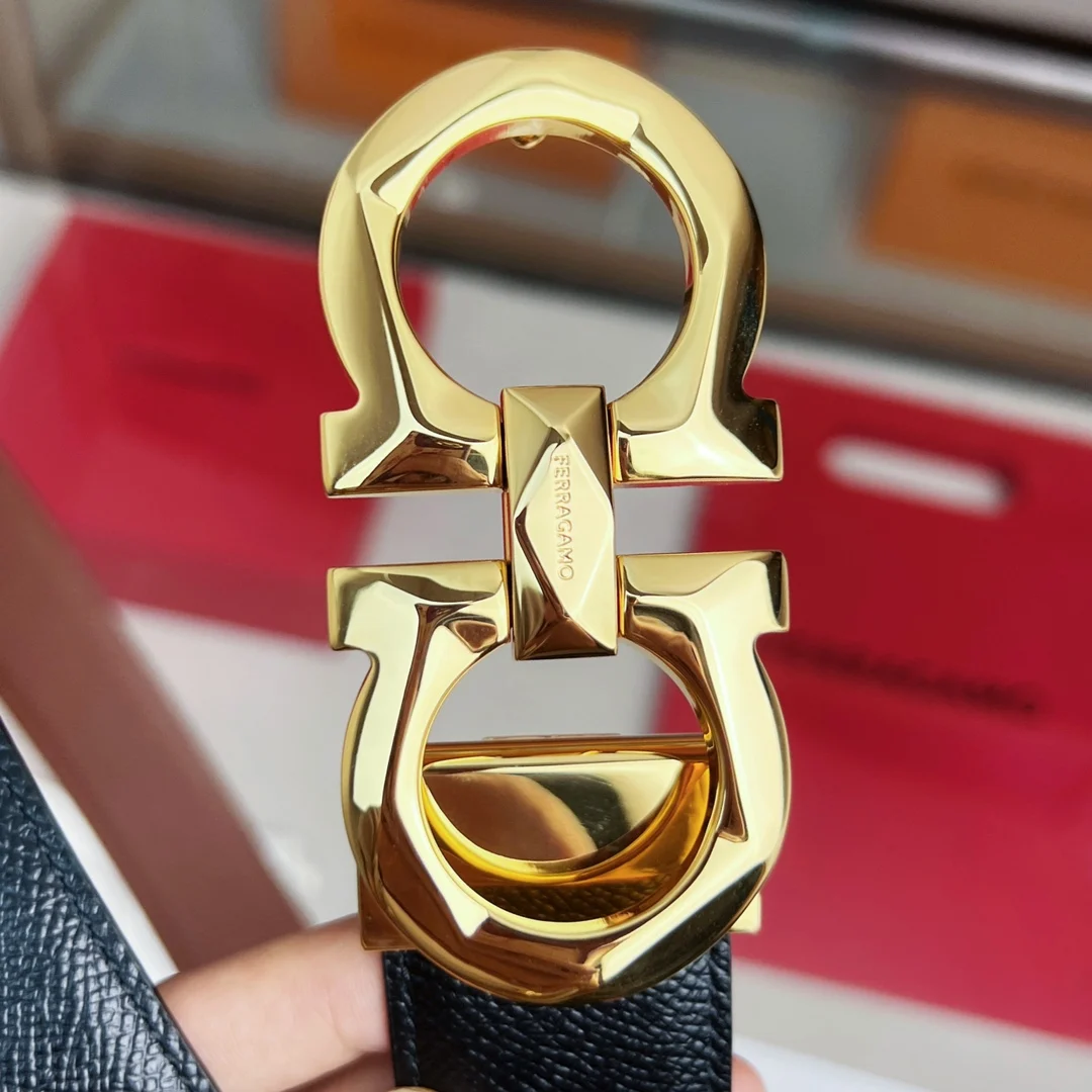 Ferragamo Reversible and Adjustable Gancini Men s Belt - Detail view 3