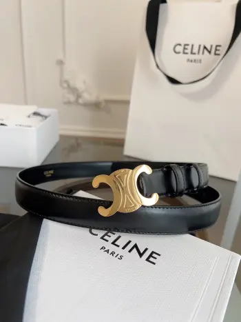 <p>    赛琳 CELINE女士皮带 小牛皮质感搭配独特凯旋门扣 颜色中光亮黑 宽2.5cm 低调中暗藏奢华 轻松点亮穿搭  手工缝制 </p>