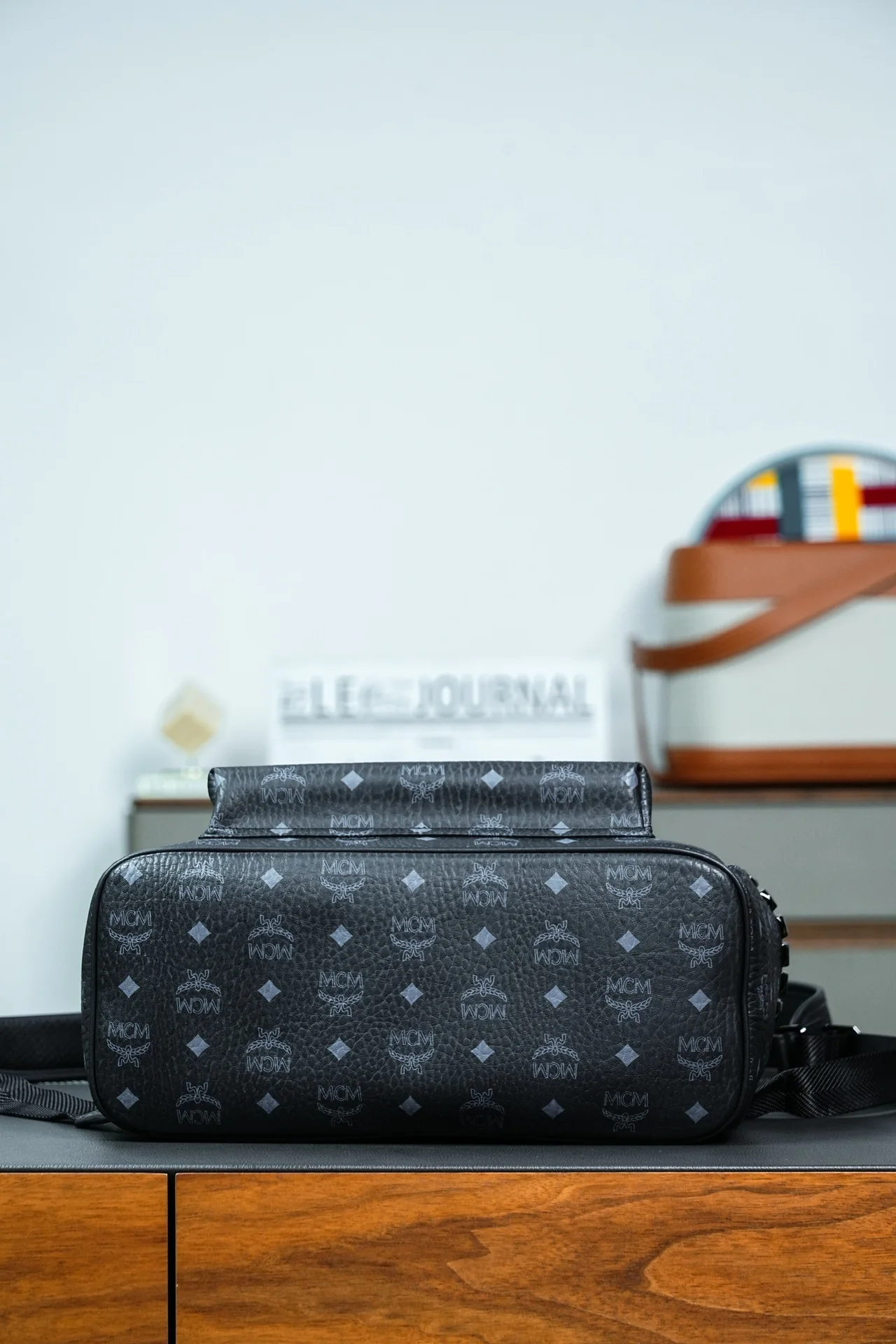 MCM MMK6SVE37CO001 MCM Stark Visetos Rivet Backpack Backpack - Detail view 7