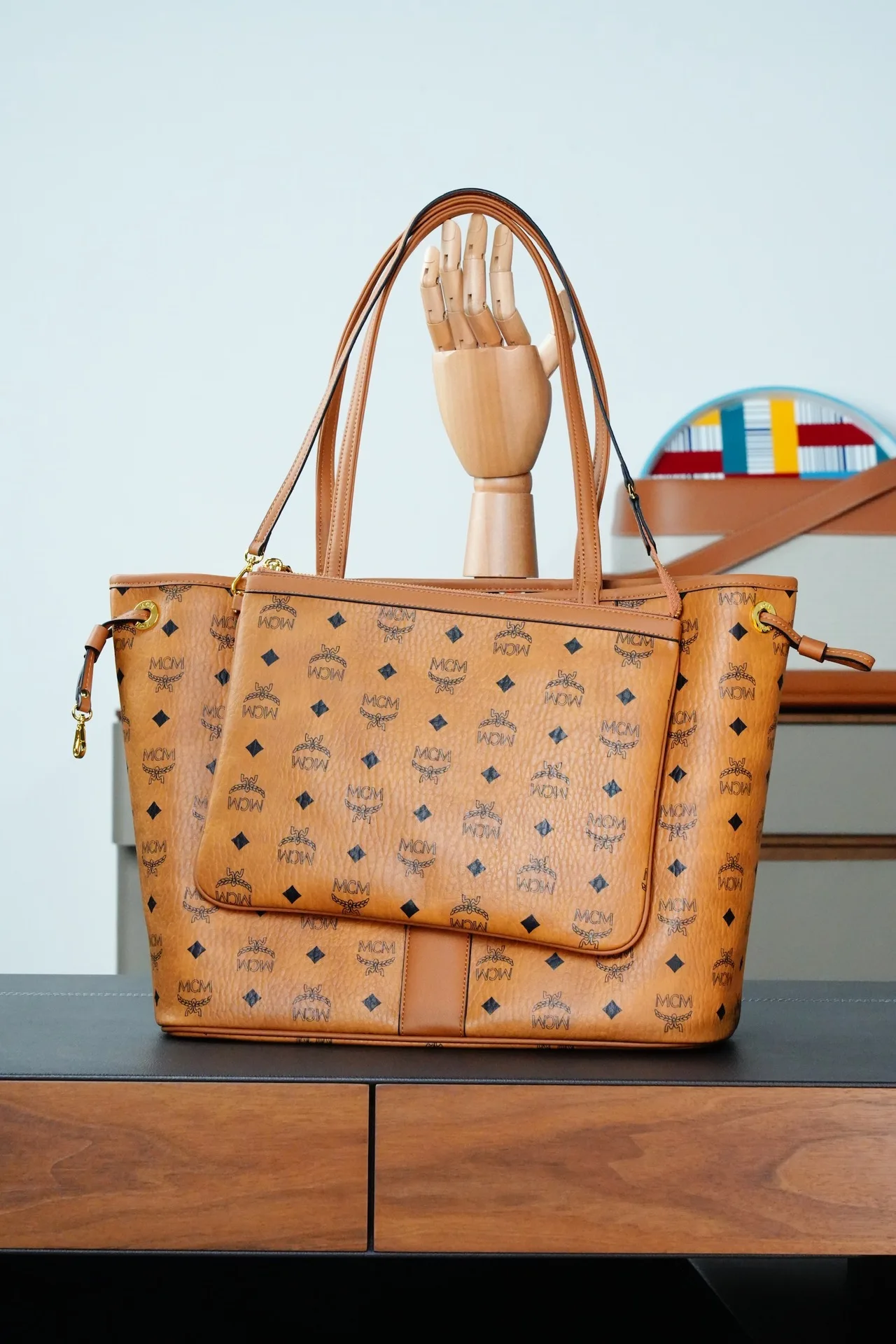 MCM MWPCSVI01CO001 Double-Sided Shopping Bag Mother-Child Bag Shoulder Bag - Detail view 3
