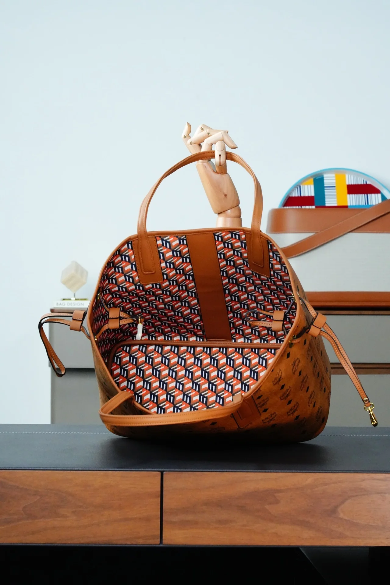 MCM MWPCSVI01CO001 Double-Sided Shopping Bag Mother-Child Bag Shoulder Bag - Detail view 6