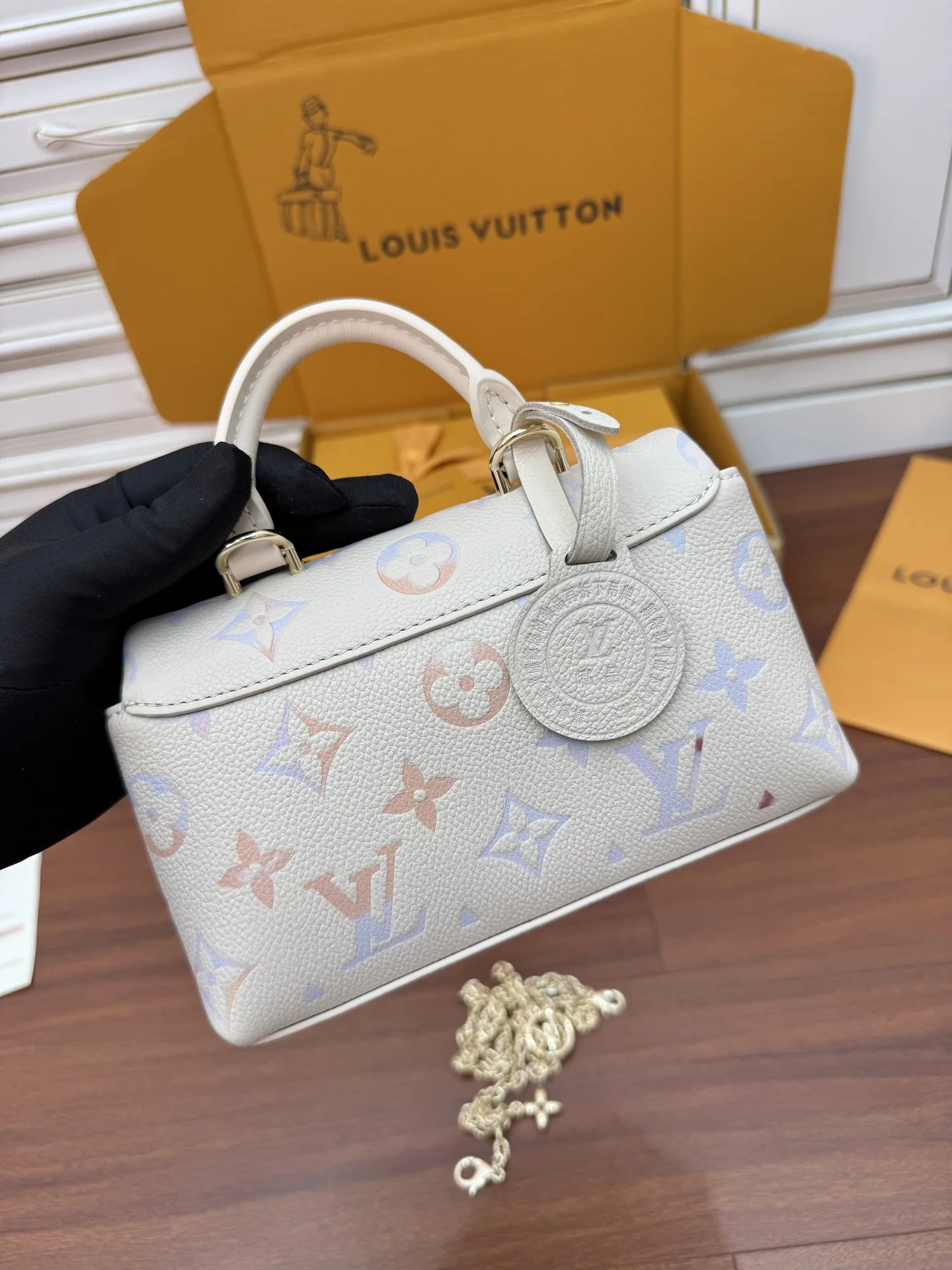 LVM25596 动态电子芯片菱形面料包 斜挎包 - 细节图 8