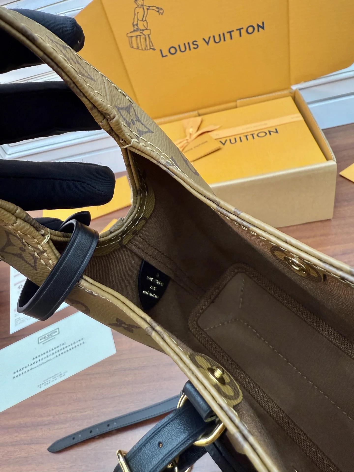 Louis Vuitton M46816 Dynamic Electronic Chip Diamond Fabric Bag Shoulder Bag - Detail view 8