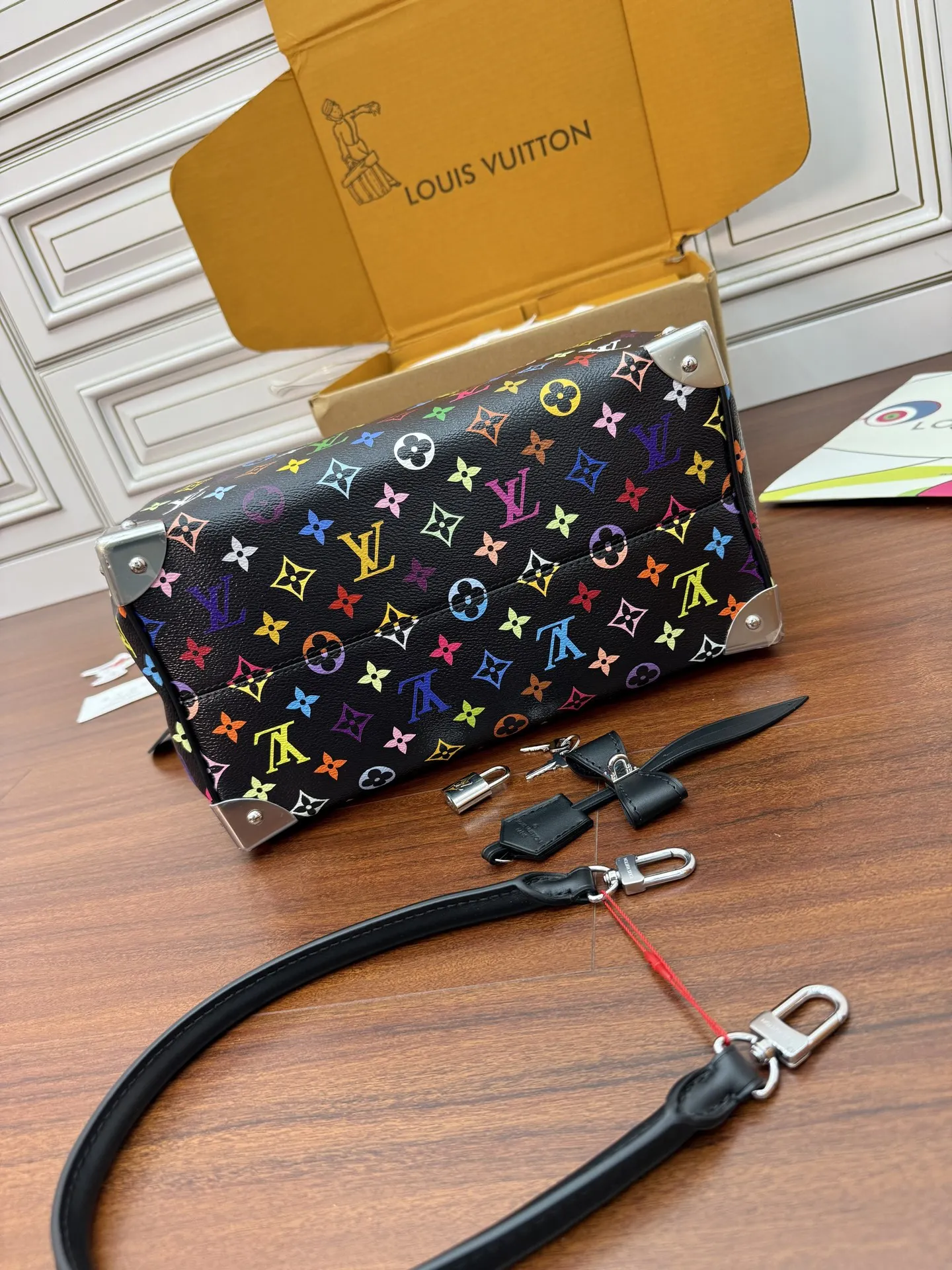 Louis Vuitton M13257 Dynamic Electronic Chip Diamond Fabric Bag Shoulder Bag - Detail view 6