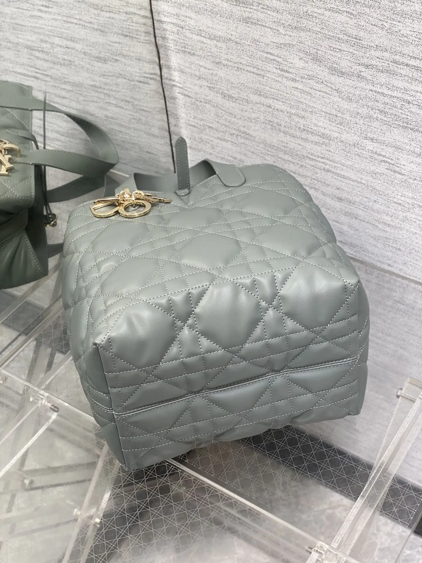 迪奥岩石灰竖版系列迷你斜挎包 女士斜挎包 - 细节图 7