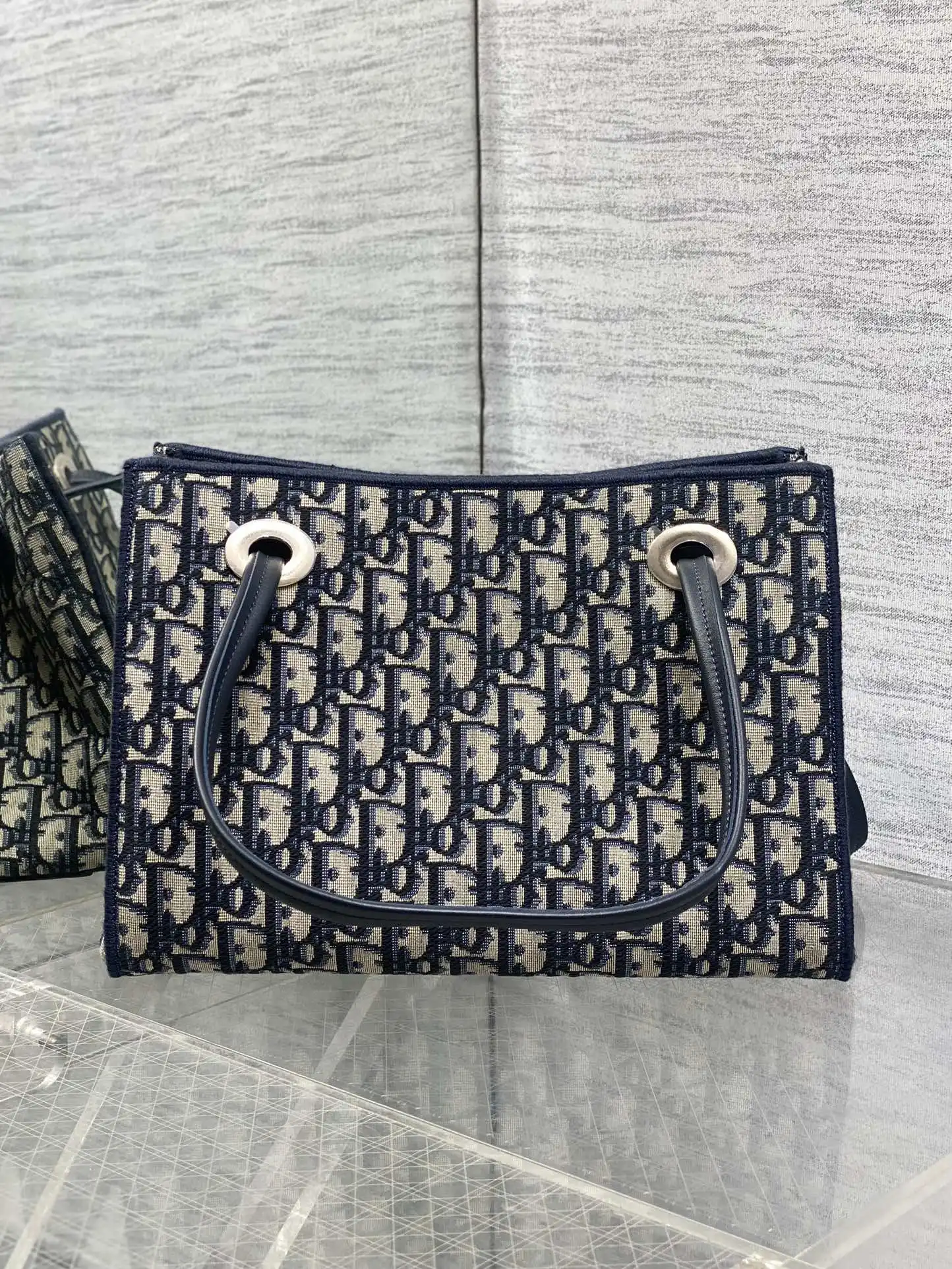 Dior 26 Spring/Summer New Floral Bow Tote Bag Women s Handbag - Detail view 4