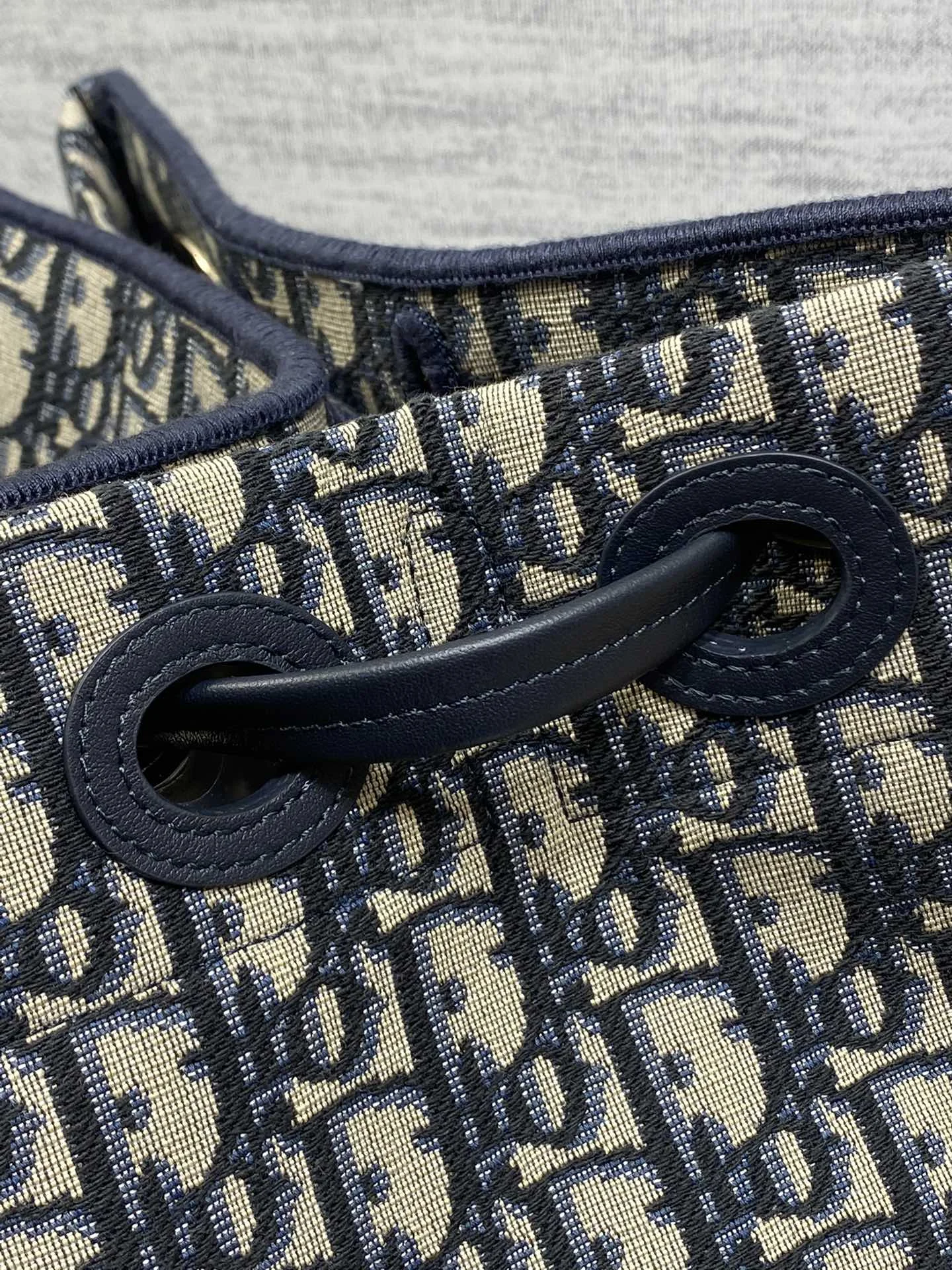 Dior 26 Spring/Summer New Floral Bow Tote Bag Women s Handbag - Detail view 5