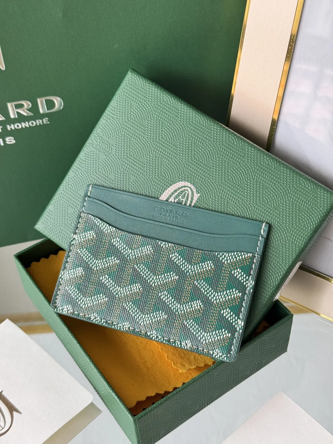 Goyard 3301 Compact Card Holder Wallet - Detail view 2