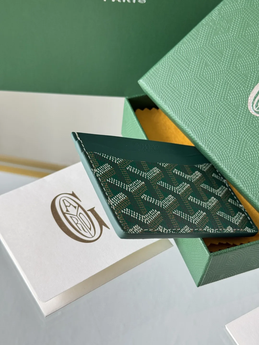 Goyard 3301 Compact Card Holder Wallet - Detail view 5