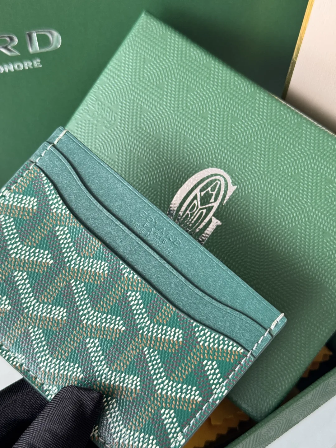 Goyard 3301 Compact Card Holder Wallet - Detail view 7