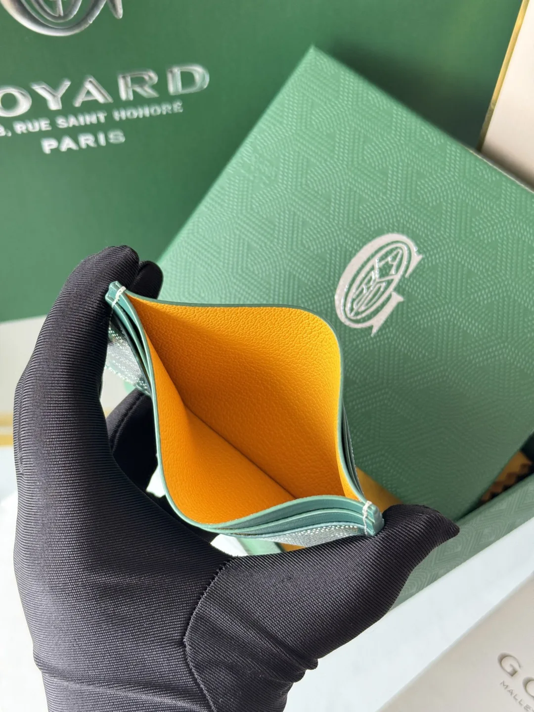 Goyard 3301 Compact Card Holder Wallet - Detail view 9