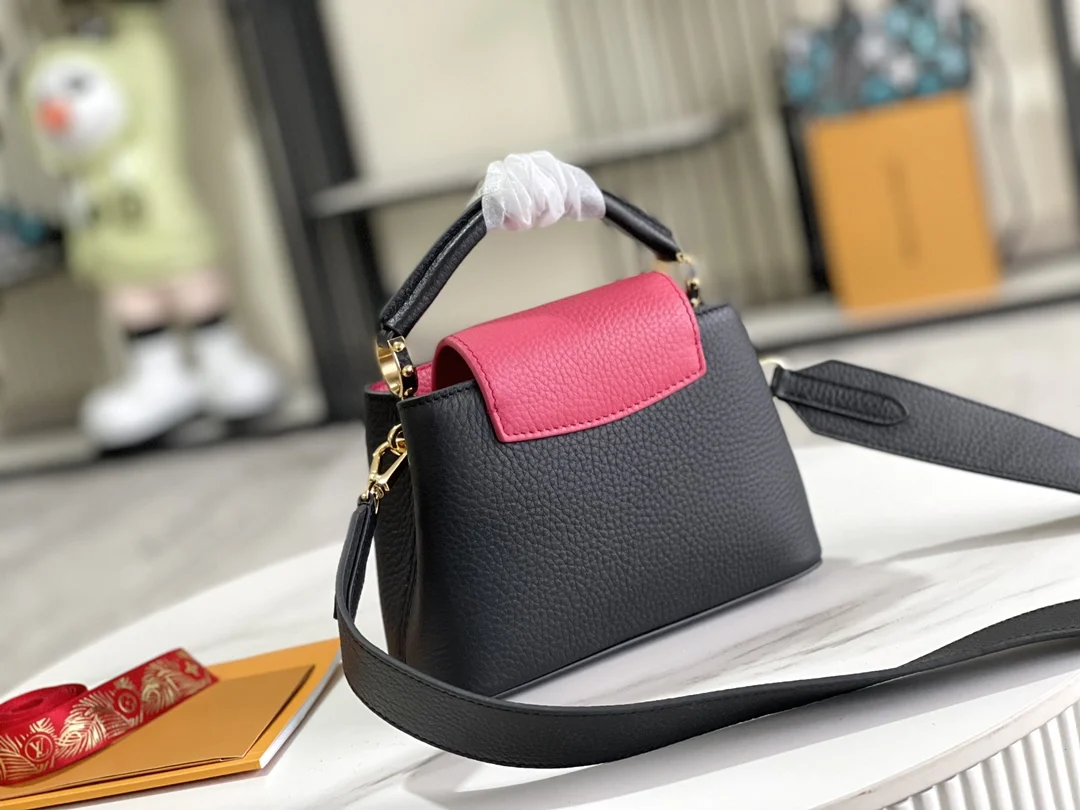 LVM59882 黑色配浅梅红金扣手袋 斜挎包 - 细节图 4
