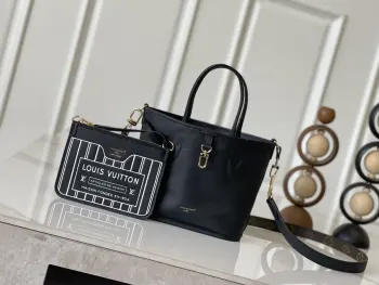 <p> 顶级原单 163动态芯片 本款 M28347黑 M28236浅绿 M28336蓝MNeverfull Inside Out BB手袋借双面设计彰显新季风尚 并以素雅皮革和</p><p>Monogram帆布成就两式风尚 可拆卸拉链袋既可单独使用 亦可悬挂于外</p><p>部 耀目金属件点睛考究细节 </p><p>26.5x16.5x11厘米</p>