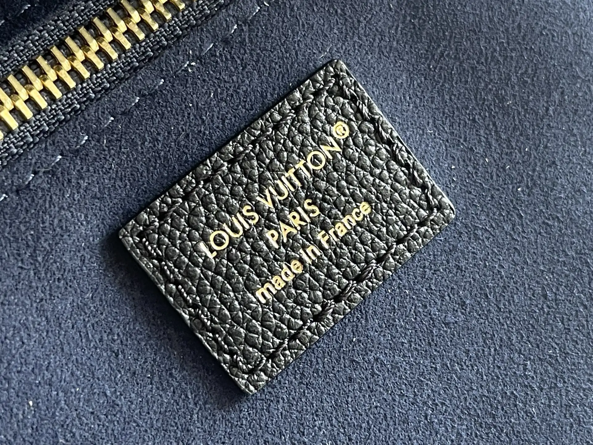 Louis Vuitton M45685 Italian Grade A Leather Handbag Shoulder Bag - Detail view 5