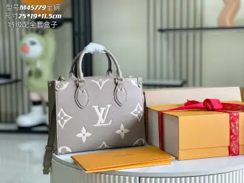 <p> 163 芯片  特级全钢五金 原厂皮 M45779 大象灰印花 皮料是意大利A级皮料是在于品质 五金 面料 手工 油边 A级出品 图片跟产品一致丶配全套包装.尺寸:25x19x11.5CM </p>