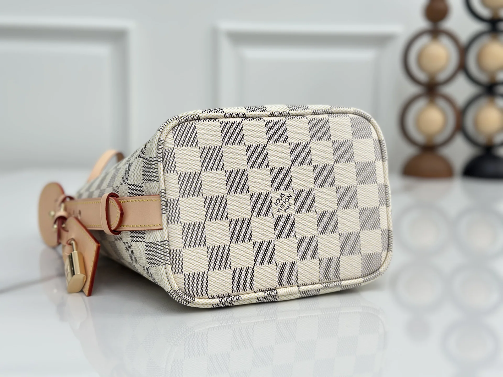 Louis Vuitton N40855 Variable Code Chip White Grid Handbag Shoulder Bag - Detail view 4