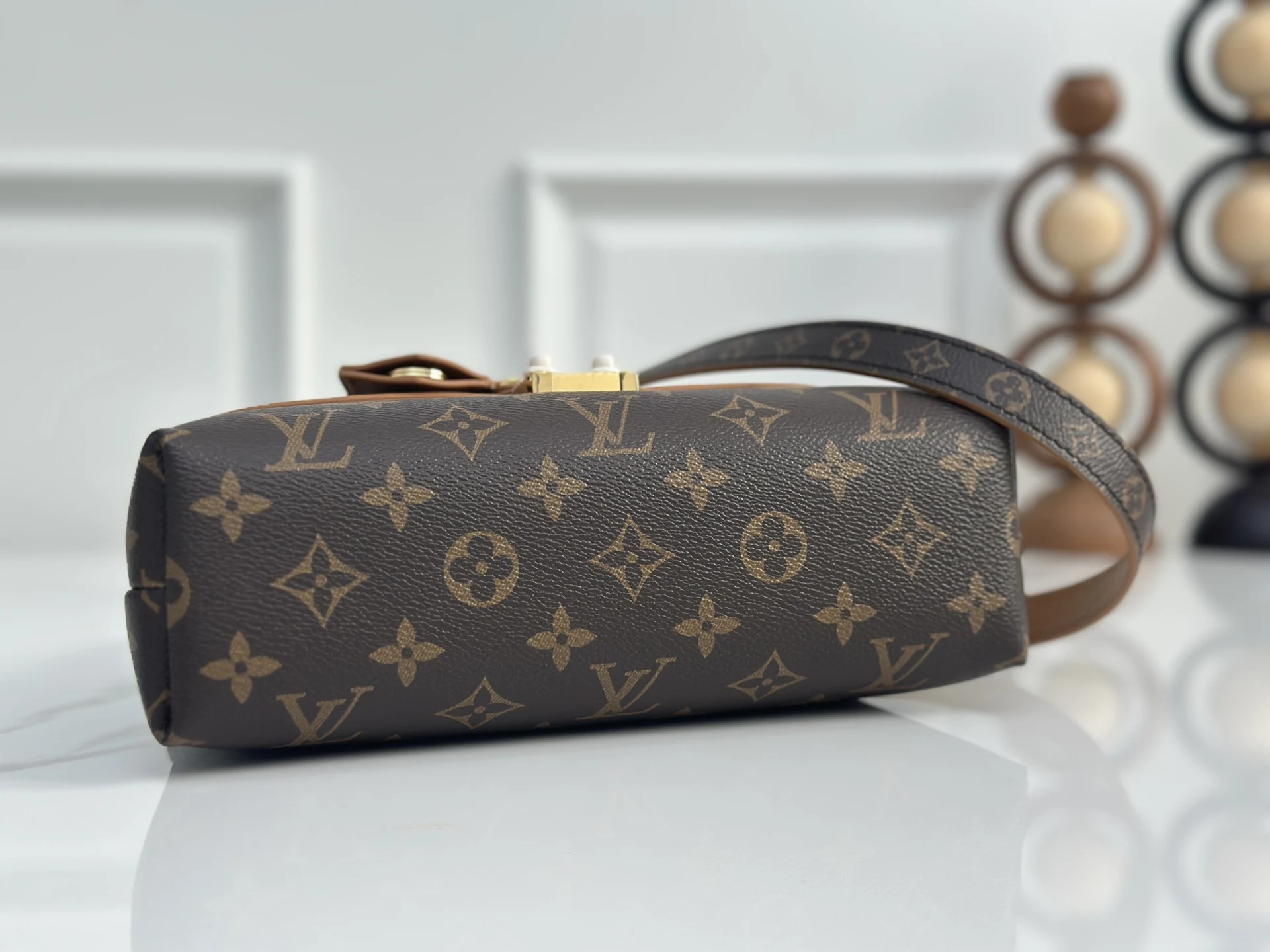 Louis Vuitton M27511 M28288 Old Flower Black Old Flower Brown Classic Canvas Flap Crossbody Bag - Detail view 4