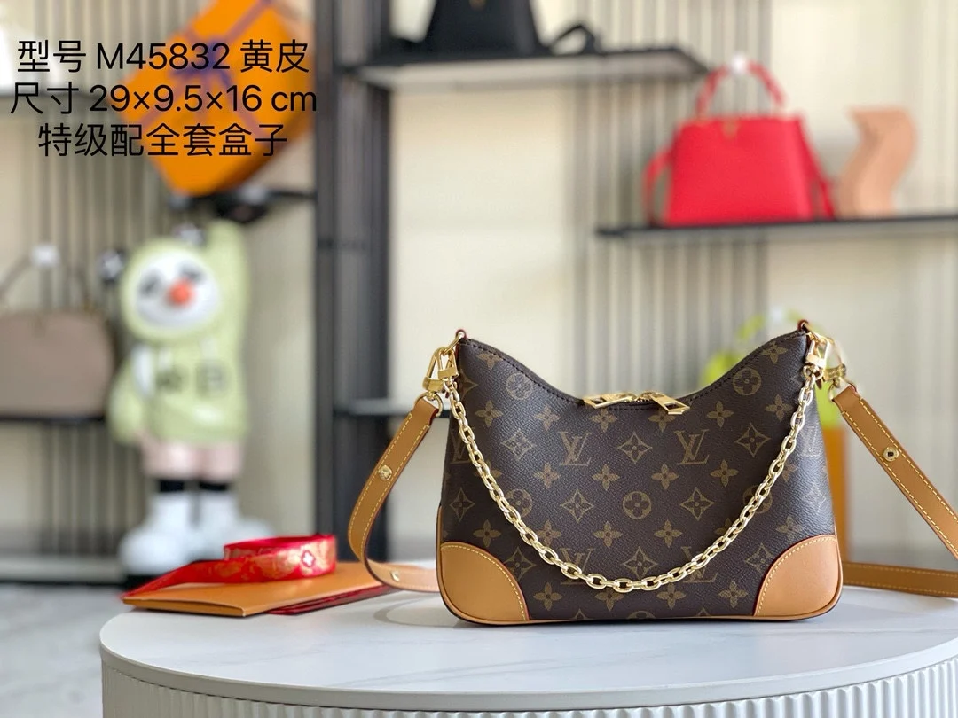 LVM45832  特级全钢五金老花黑肩背包 斜挎包