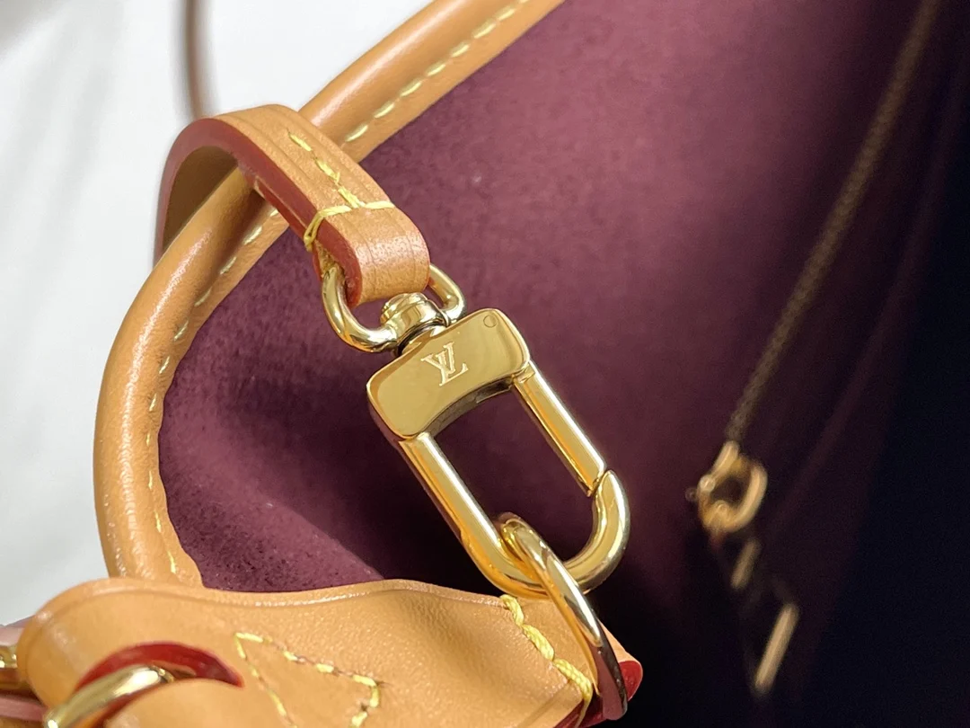 Louis Vuitton M46197 Premium All-Steel Hardware Old Flower Shoulder Bag Single Shoulder Bag - Detail view 8