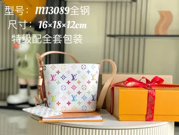 <p> 163 芯片  特级全钢五金 原厂皮 M13089 白彩 皮料是意大利A级皮料是在于品质 五金 面料 手工 油边 A级出品 图片跟产品一致丶配全套包装.尺寸:16x18.5x12CM</p>