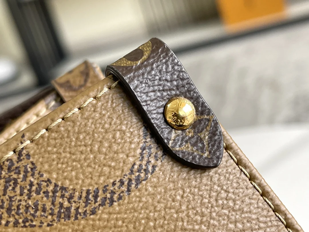 Louis Vuitton M45321 Premium All-Steel Hardware Italian Grade A Leather Handbag Shoulder Bag - Detail view 6
