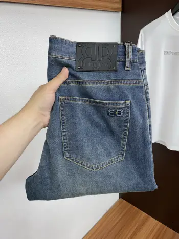 2026 Early Spring Latest Denim Trousers