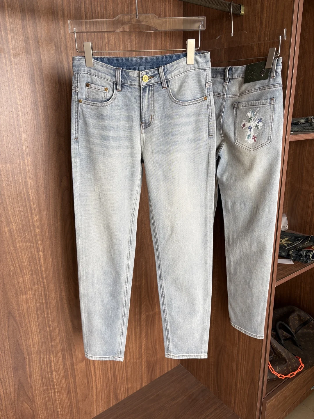Dior 2026 Spring/Summer Design Recommendations: Hot Selling Jeans - Detail view 2
