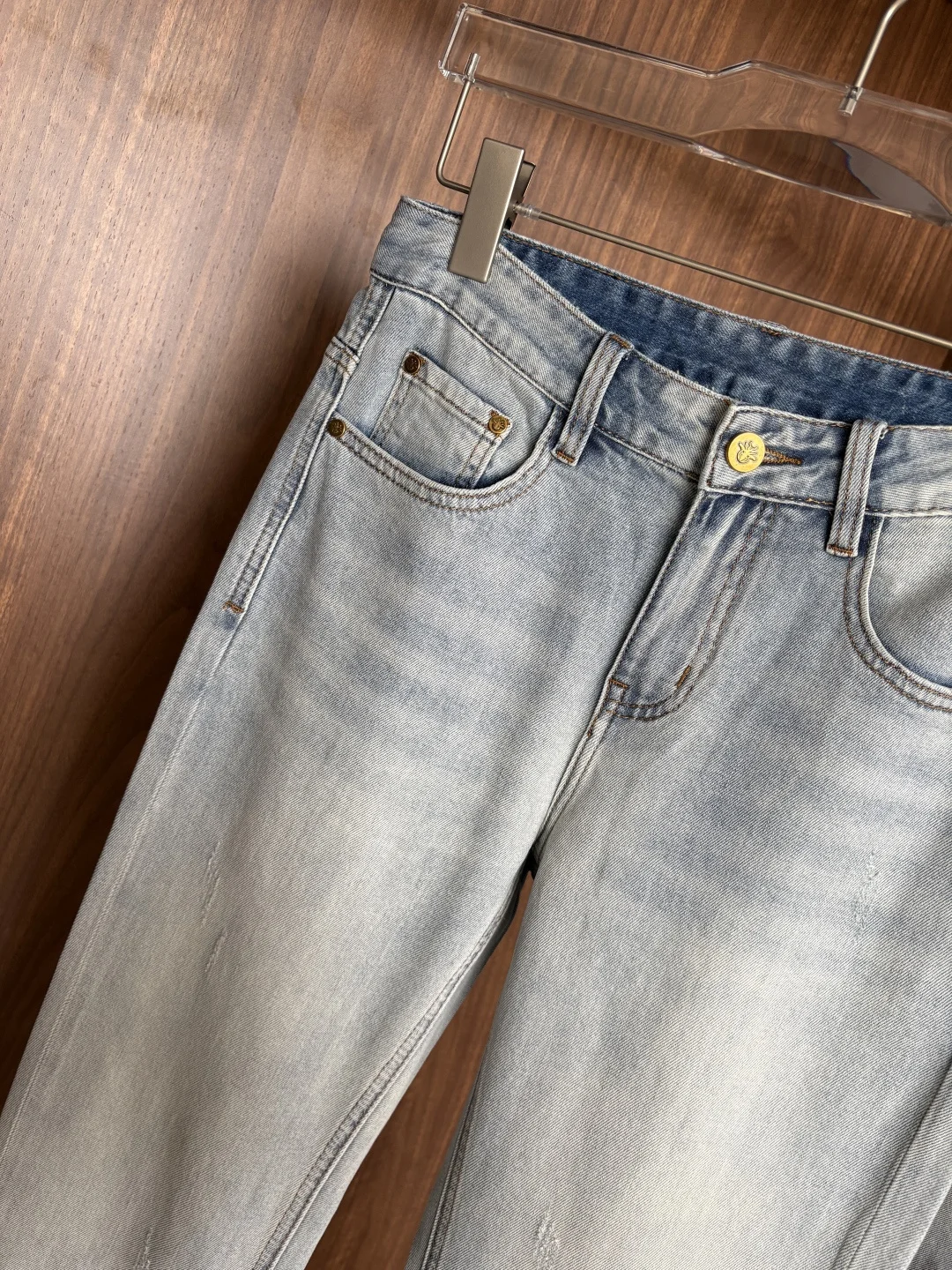 Dior 2026 Spring/Summer Design Recommendations: Hot Selling Jeans - Detail view 5
