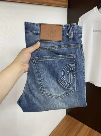 Spring and Summer New Slim Fit Straight Leg Jeans