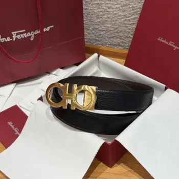 <p> Ferragamo.菲拉格慕 </p><p>全套包装 宽度3.5cm 高级定制款男士皮带 双面进口牛皮 可双面使用 自行选择搭配 真材实料 很有质感 时尚经典不失风范 搭配精品尾夹扣 长短可自行裁剪</p>