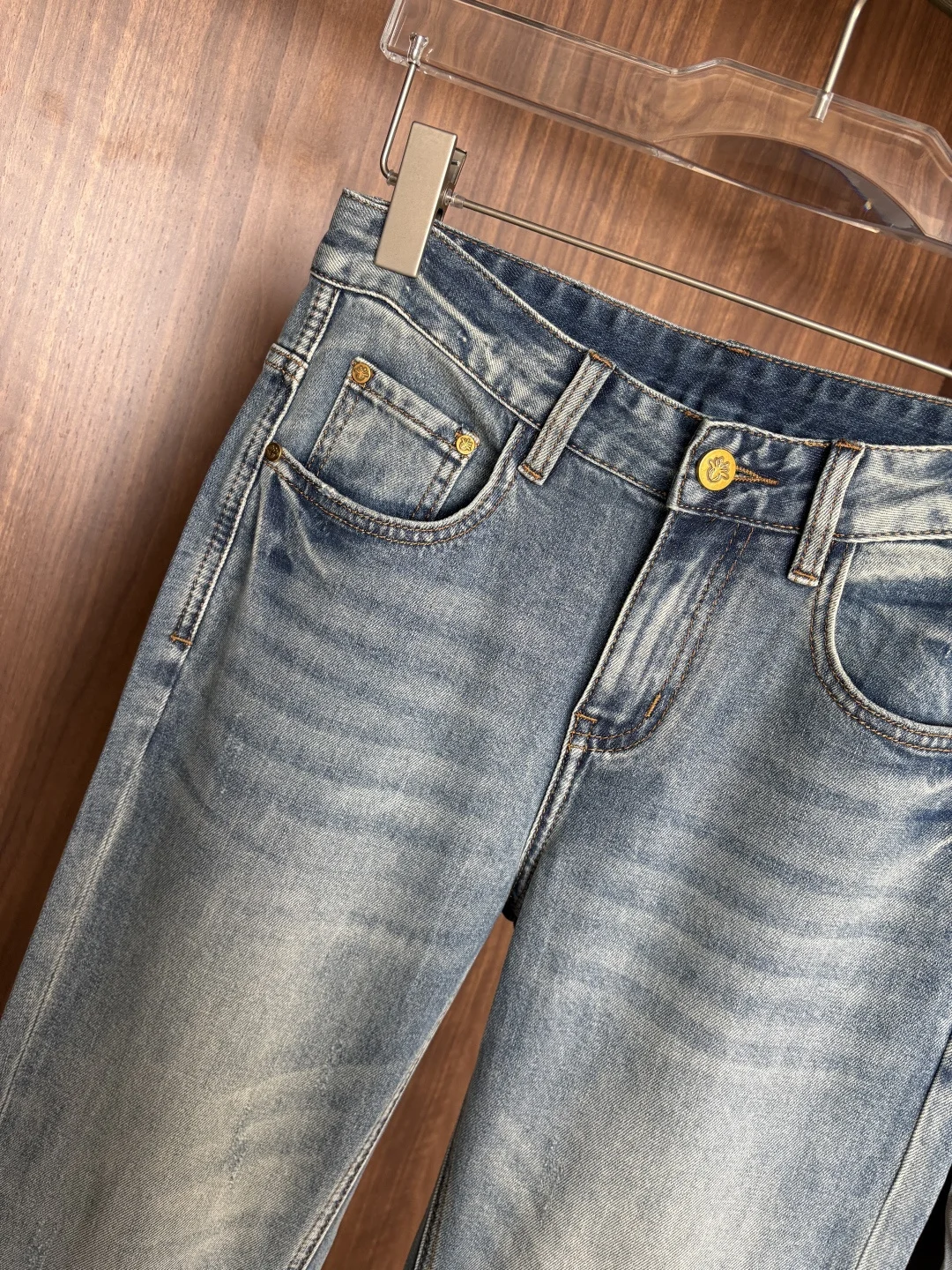 Dior 2026 Spring/Summer Design Recommendations: Hot Selling Jeans - Detail view 5