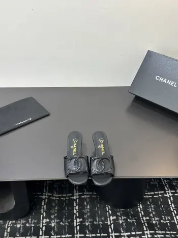 春夏最新款 百搭羊皮拖鞋