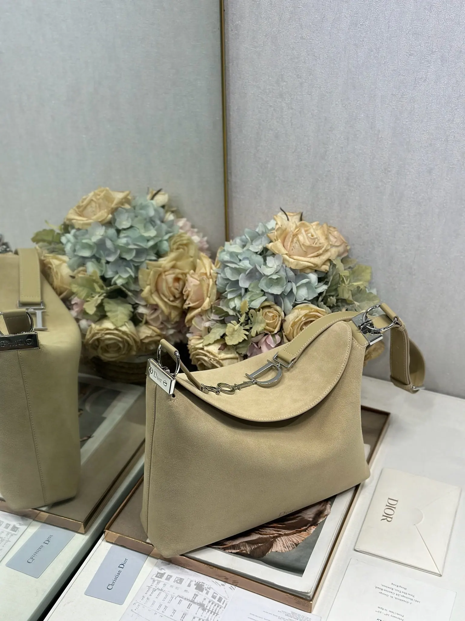 Dior 1412 Spring and Summer Color-Block Small Handbag Women s Shoulder Bag - Detail view 4
