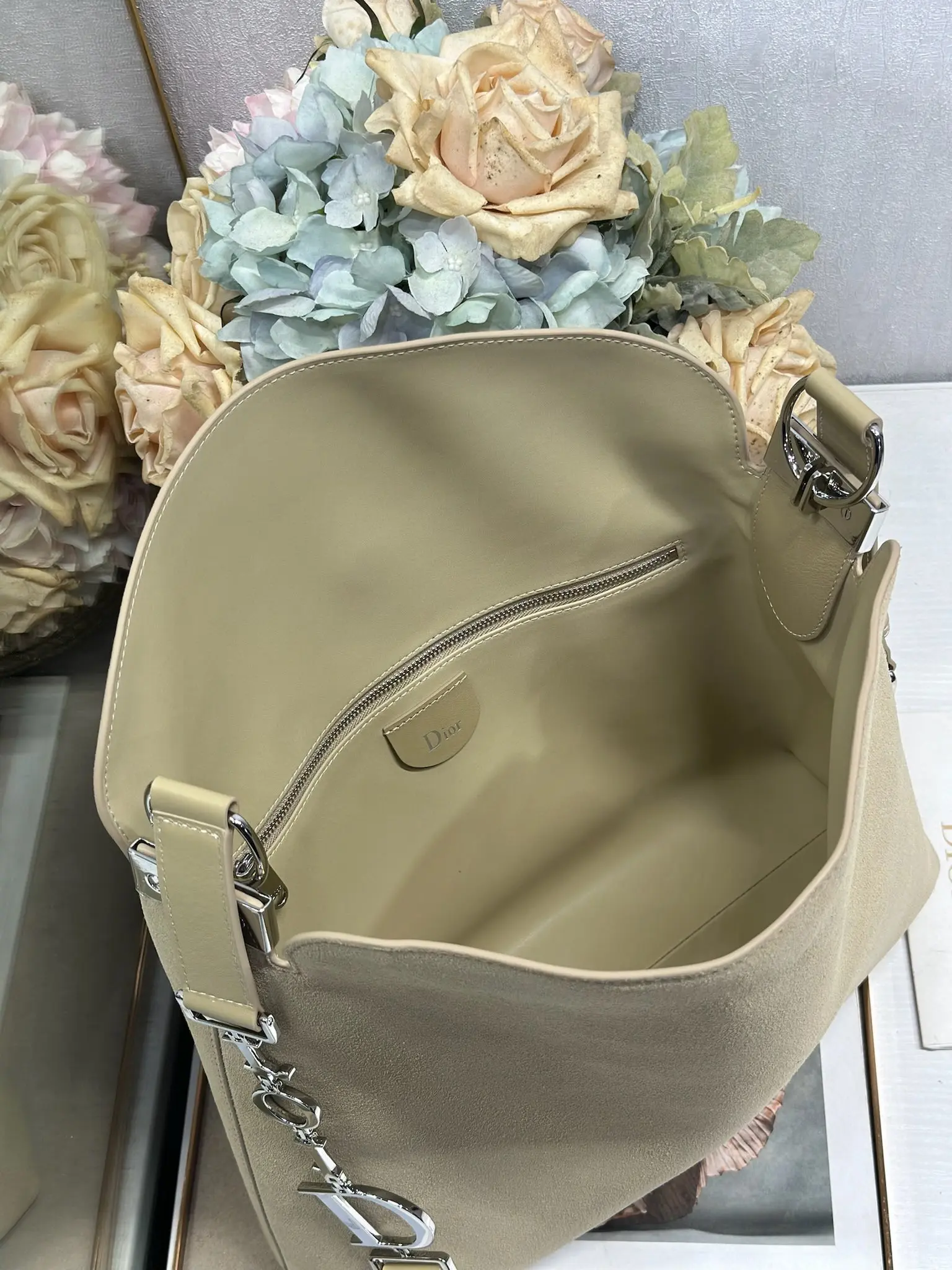 Dior 1412 Spring and Summer Color-Block Small Handbag Women s Shoulder Bag - Detail view 8