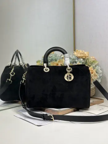 1441 早春拼绒羊皮手袋  女士斜挎包