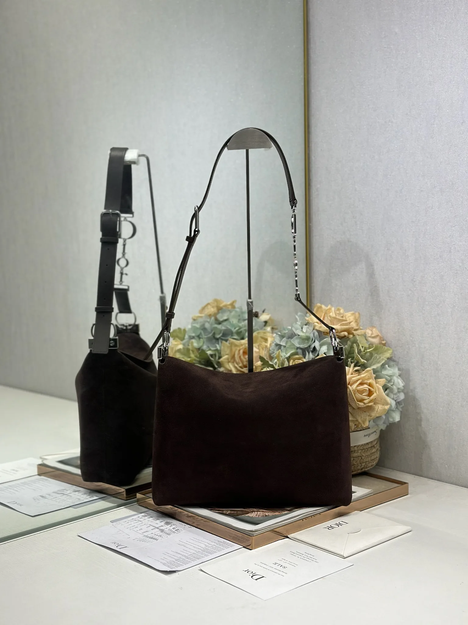 Dior 1412 Spring and Summer Color-Block Small Handbag Women s Shoulder Bag - Detail view 3