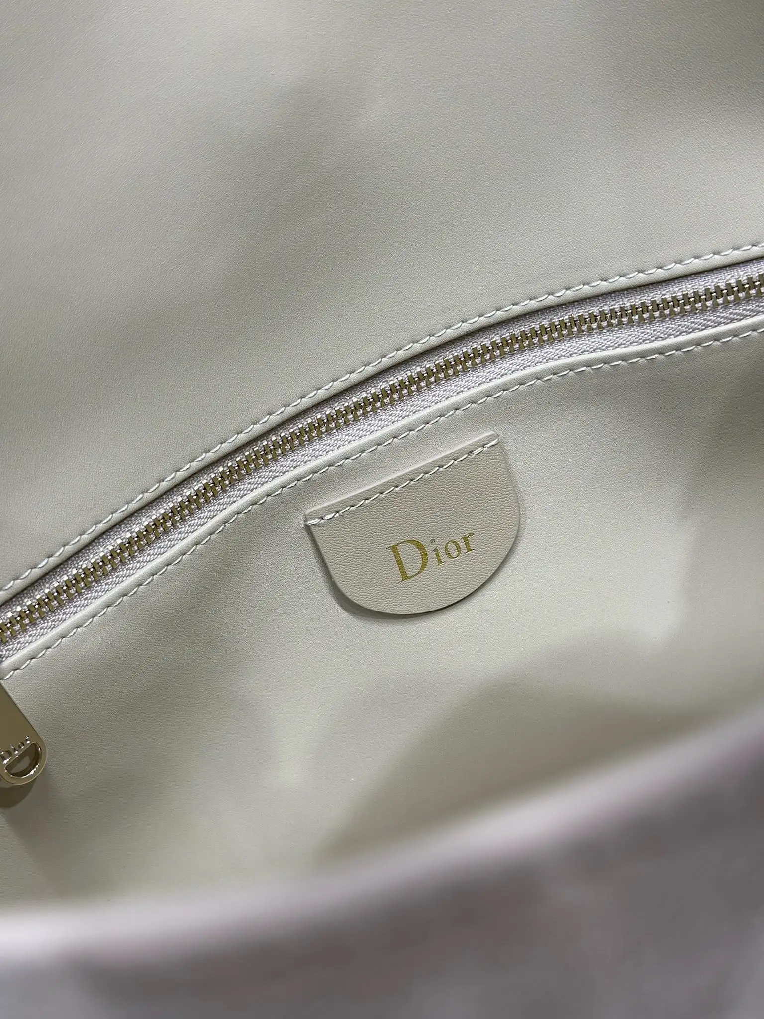 Dior 1411 Spring/Summer Color-Block Small Handbag Women s Shoulder Bag - Detail view 9