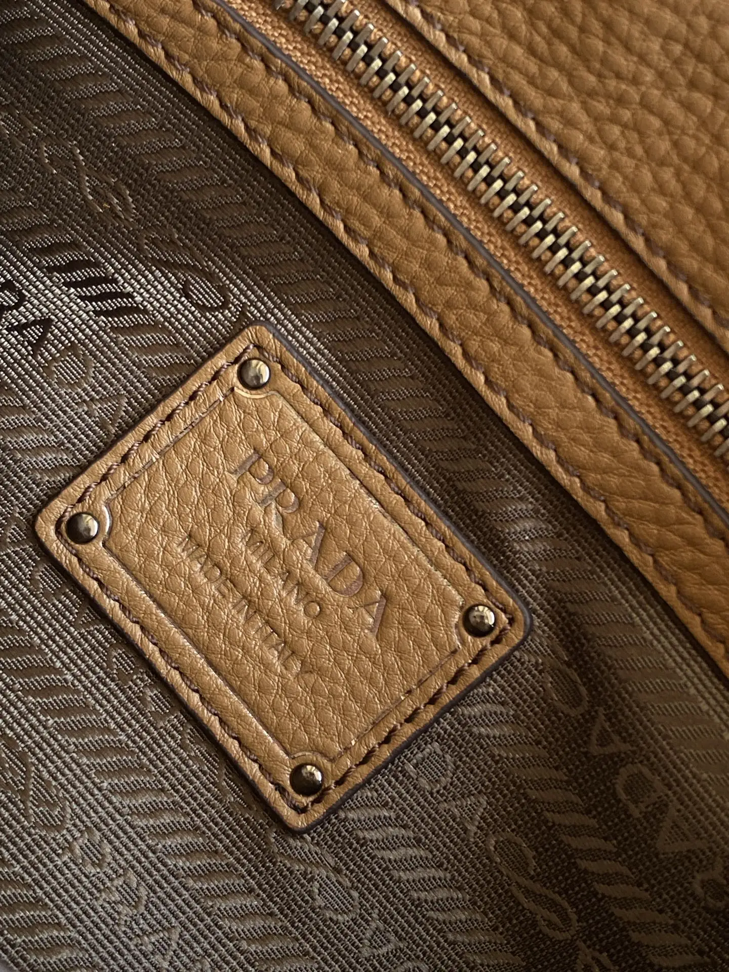Prada 1BG604 New Handbag Women s Crossbody Bag - Detail view 9