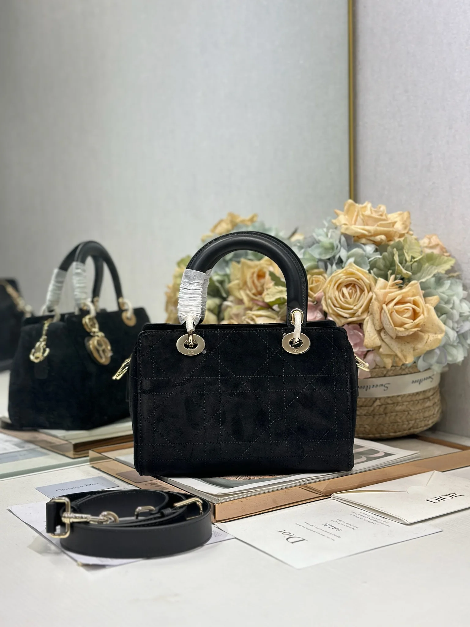 迪奥1440 早春平纹羊皮手袋 女士斜挎包 - 细节图 3