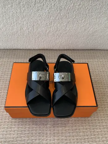 25ss Kelly 扣交叉凉鞋