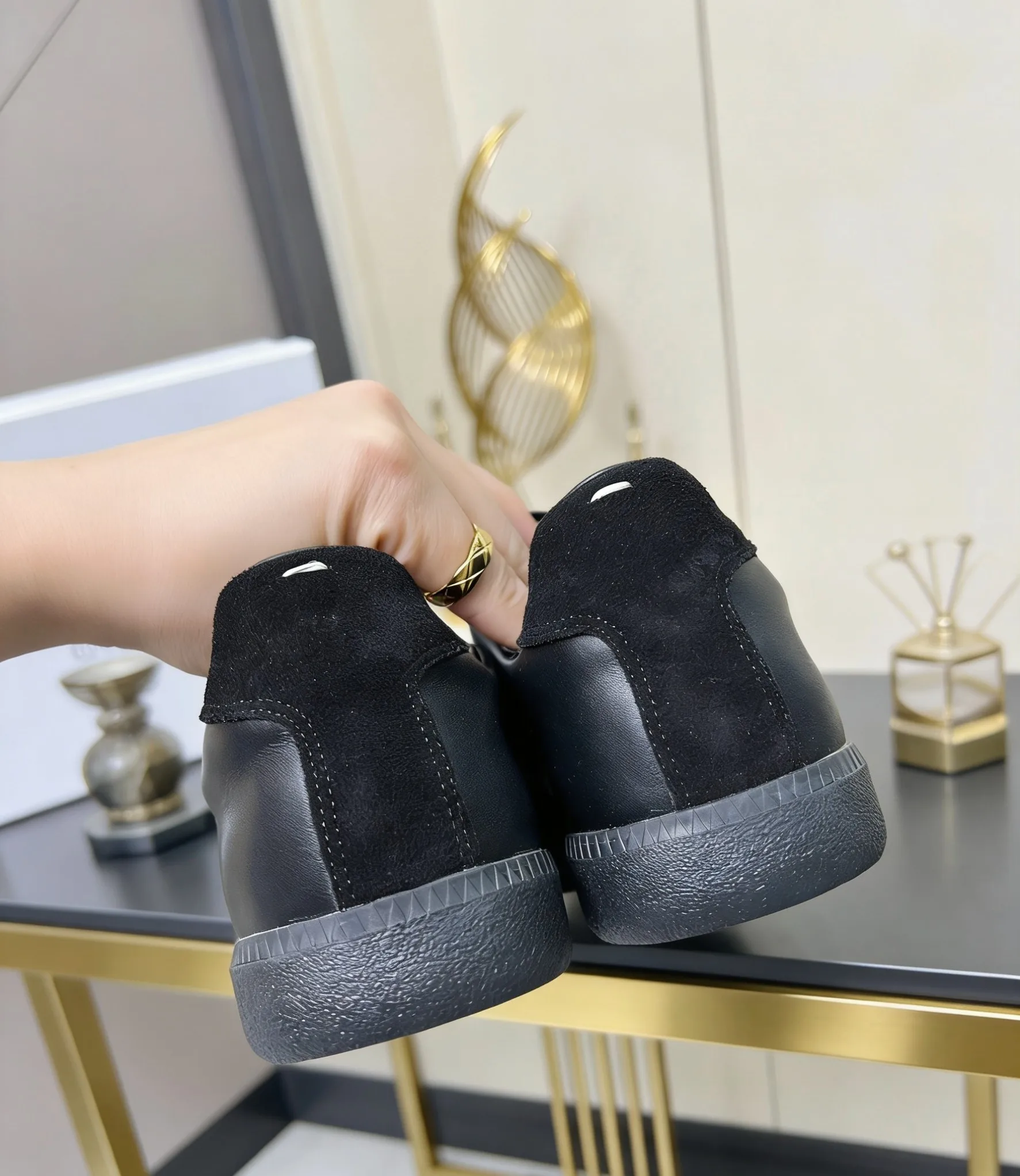 Maison Margiela𝐌𝐌𝟔德训休闲板鞋 - 细节图 5
