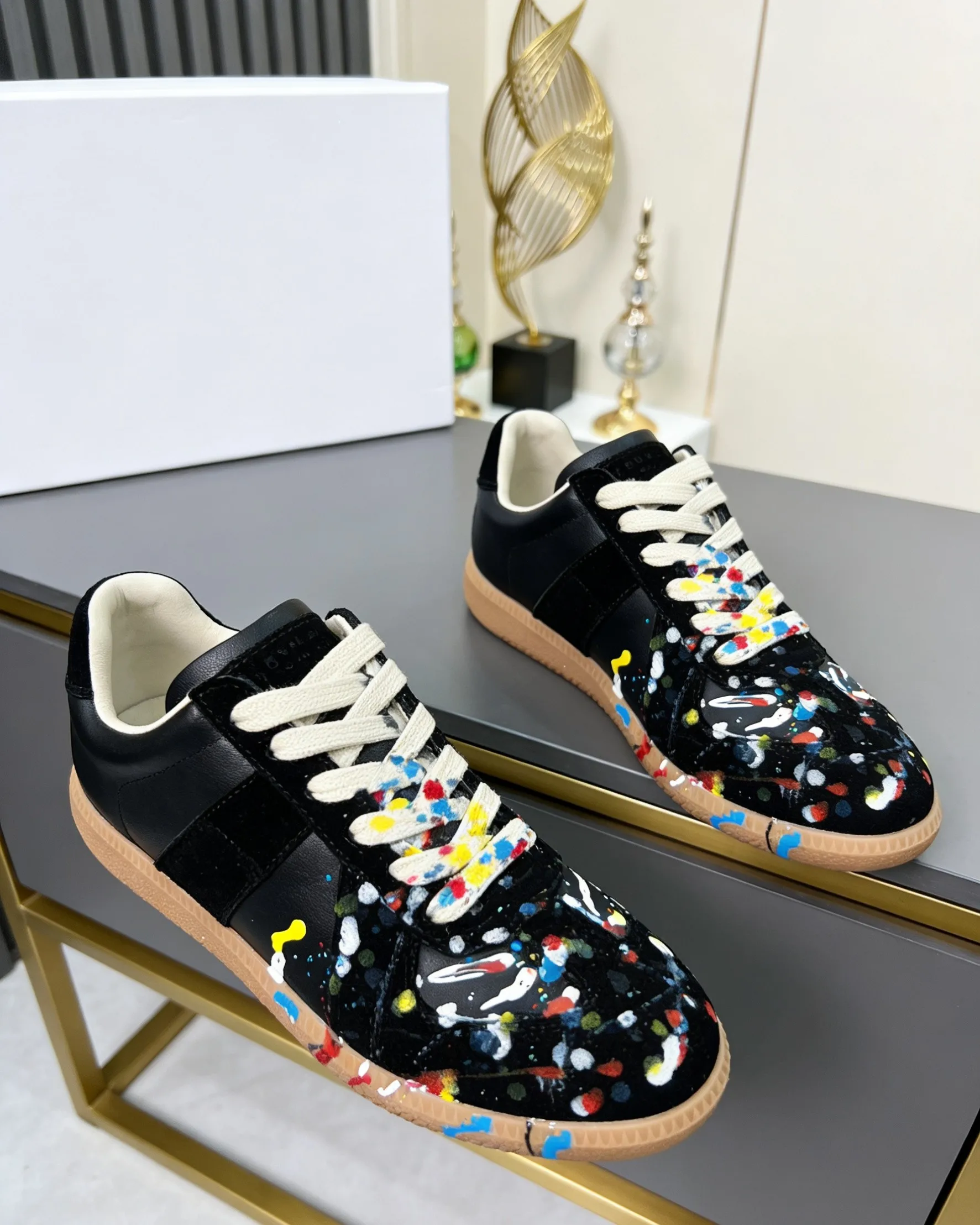 Maison Margiela MM6 Maison Margiela Decon Casual Sneakers - Detail view 8